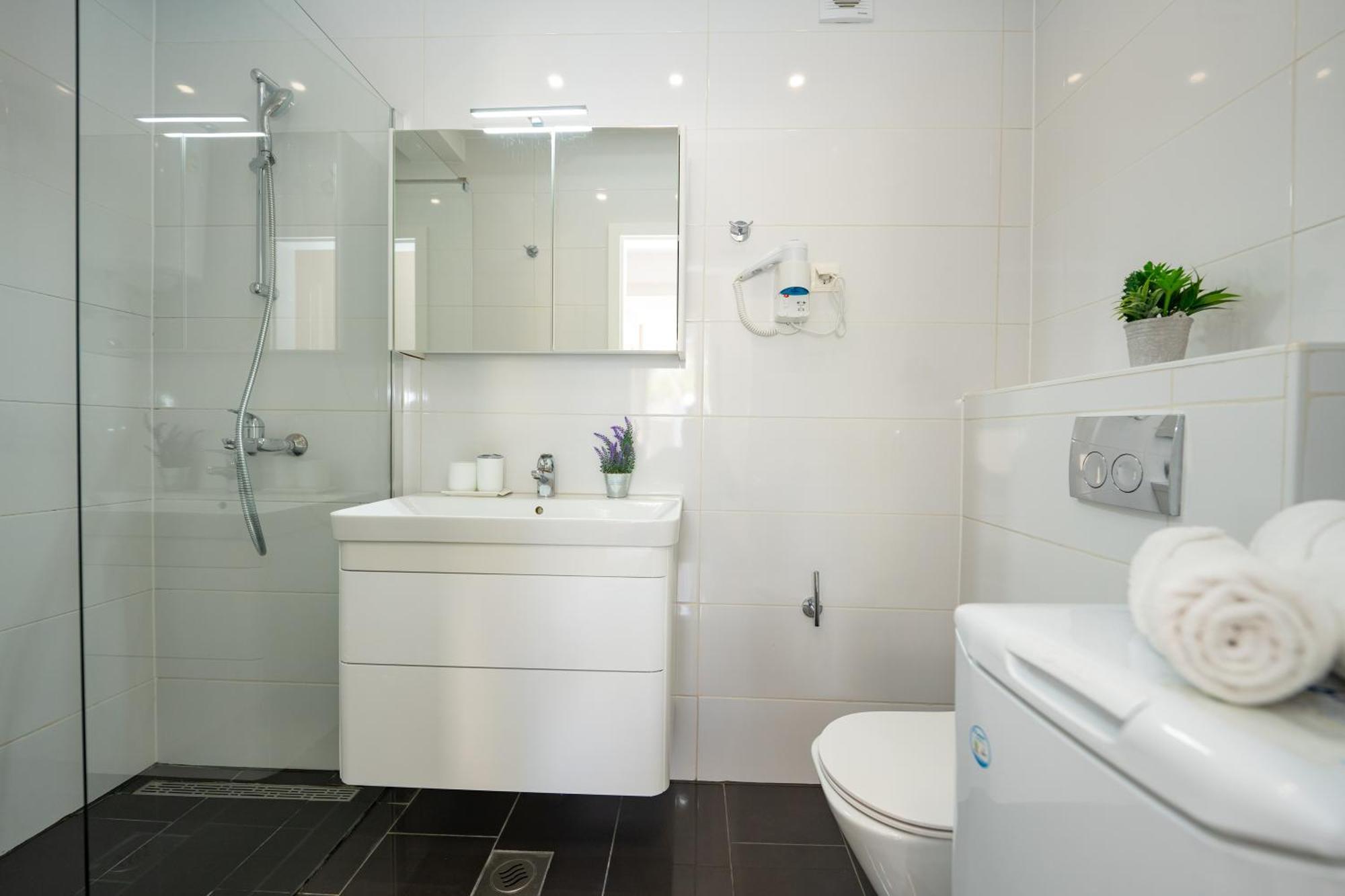 Apartment Funtastic With Private Pool Новаля Екстериор снимка