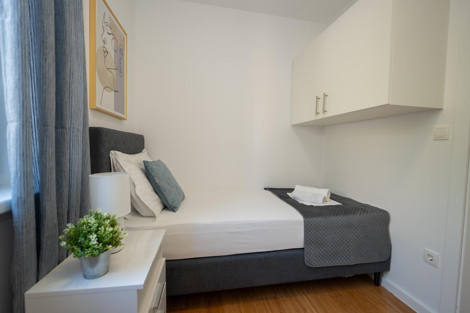 Apartment Funtastic With Private Pool Новаля Екстериор снимка